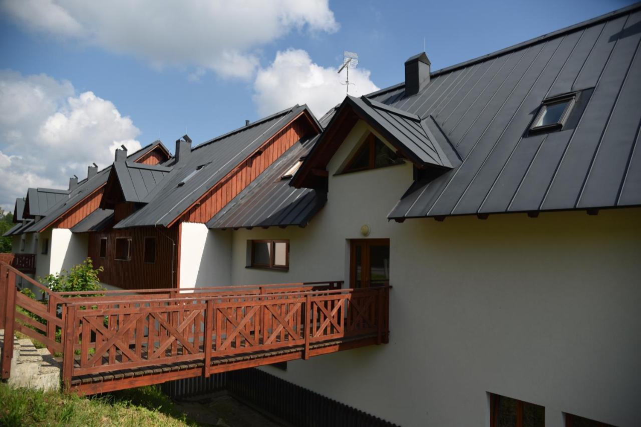 Apartman Mezi Kopci - Mid Hills Apartment Roudnice Exterior foto